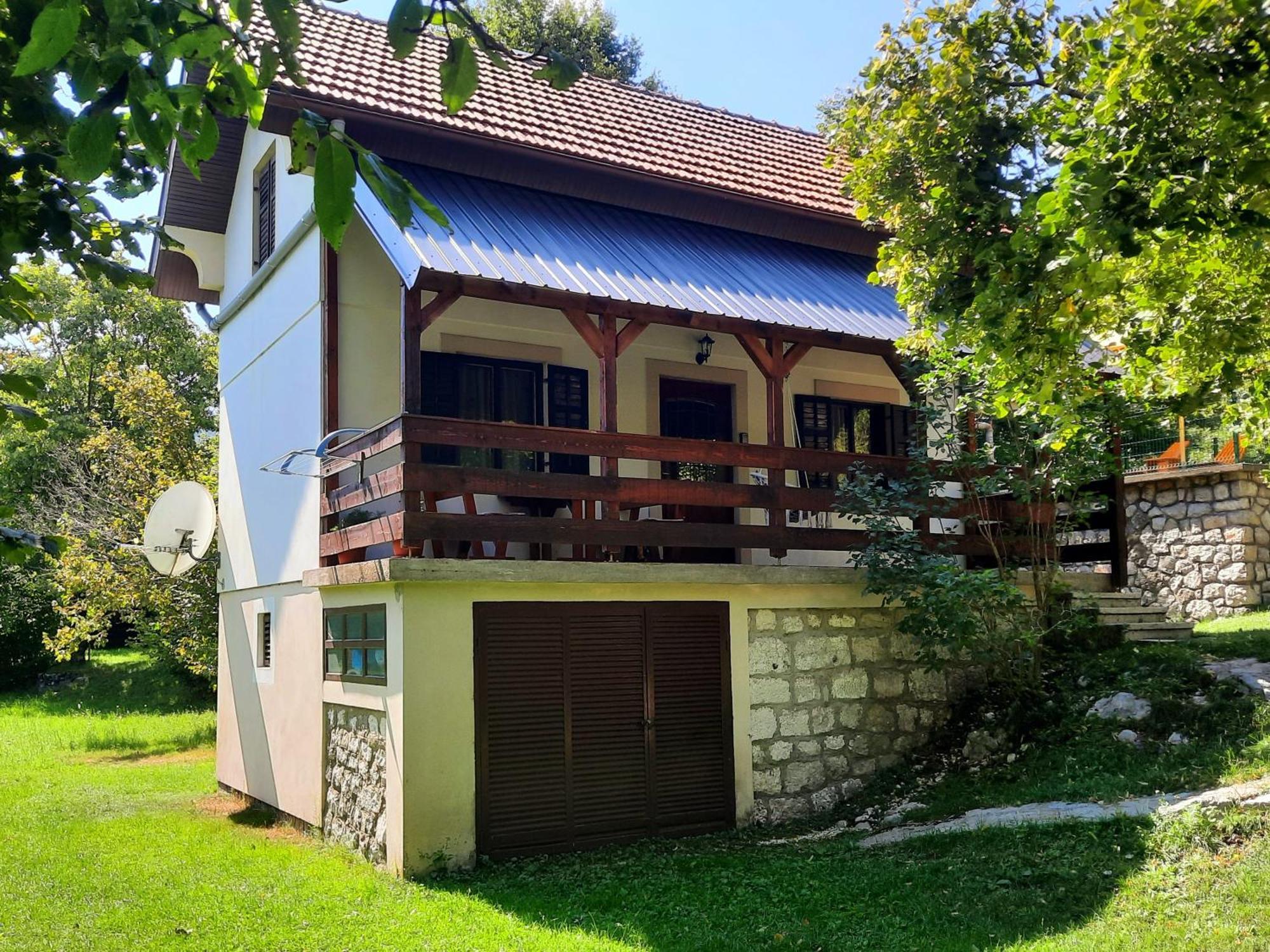 Lovcen4Me Villa Cetinje Ngoại thất bức ảnh