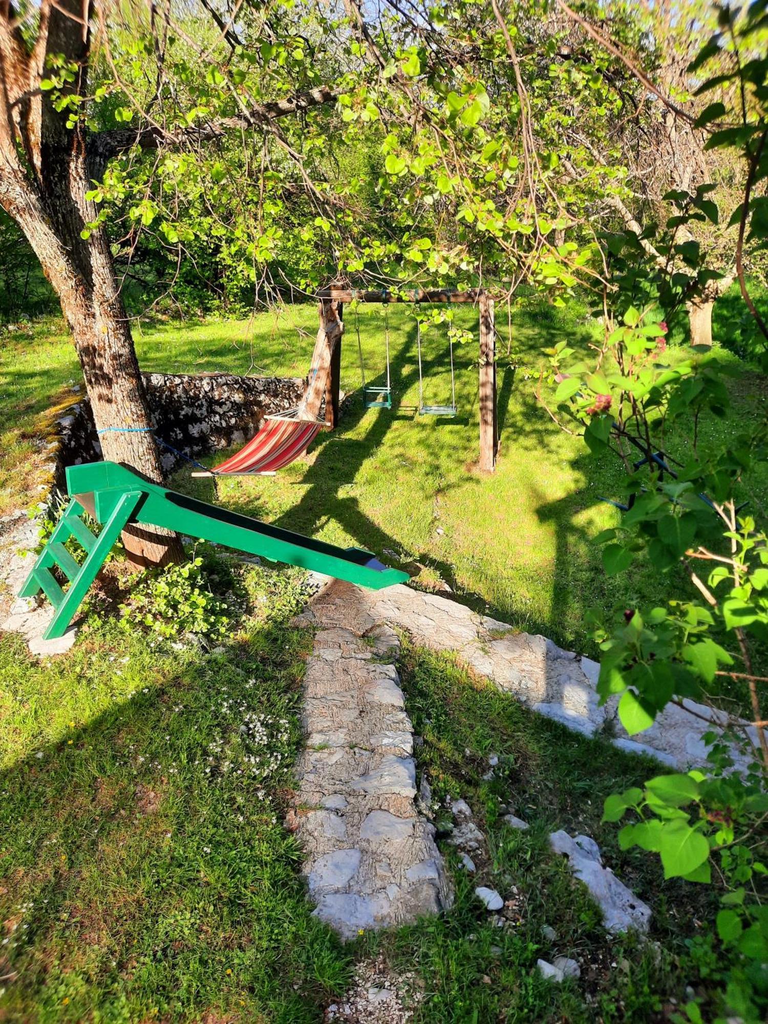 Lovcen4Me Villa Cetinje Ngoại thất bức ảnh
